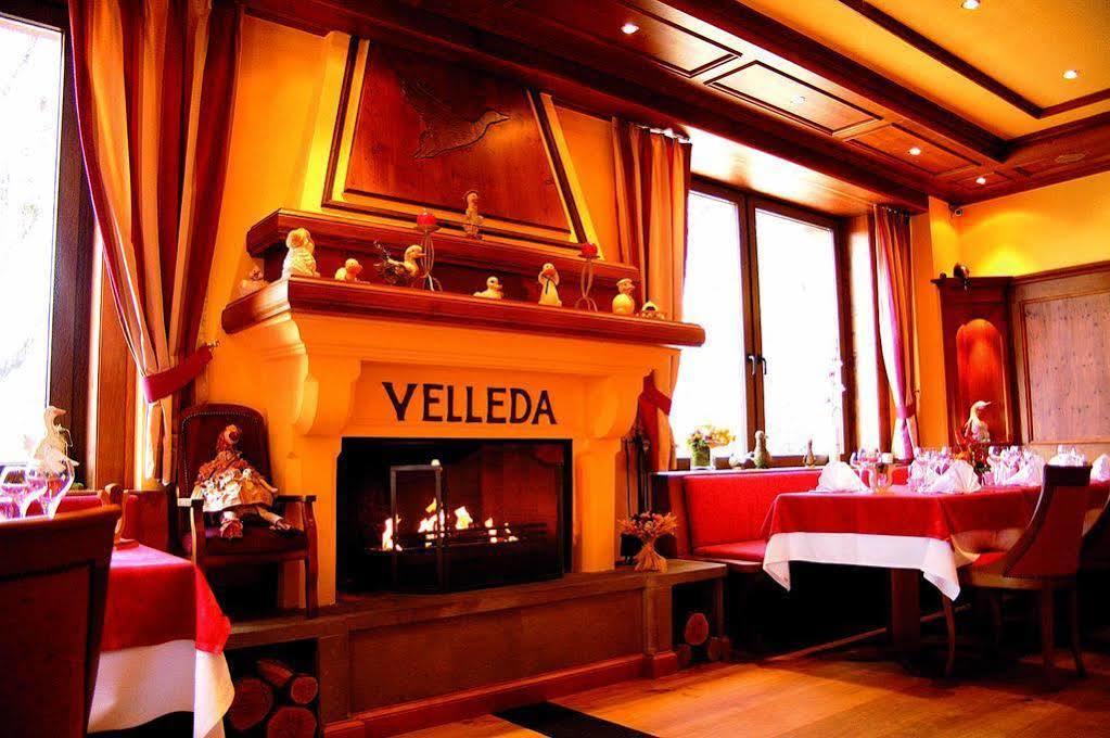 Hotel Restaurant Le Velleda Grandfontaine  Экстерьер фото